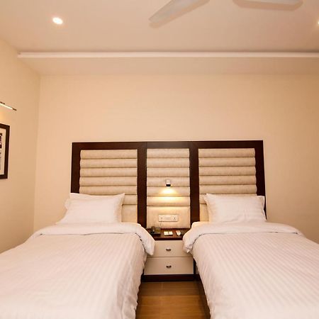 Hotel One Rahim Yar Khan Club Road Zewnętrze zdjęcie