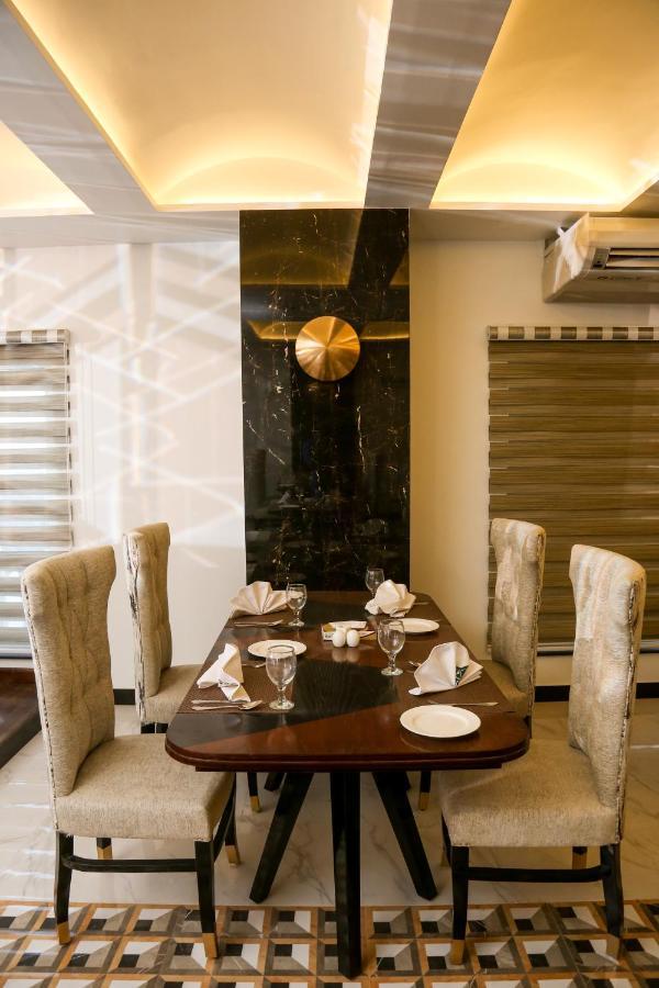 Hotel One Rahim Yar Khan Club Road Zewnętrze zdjęcie